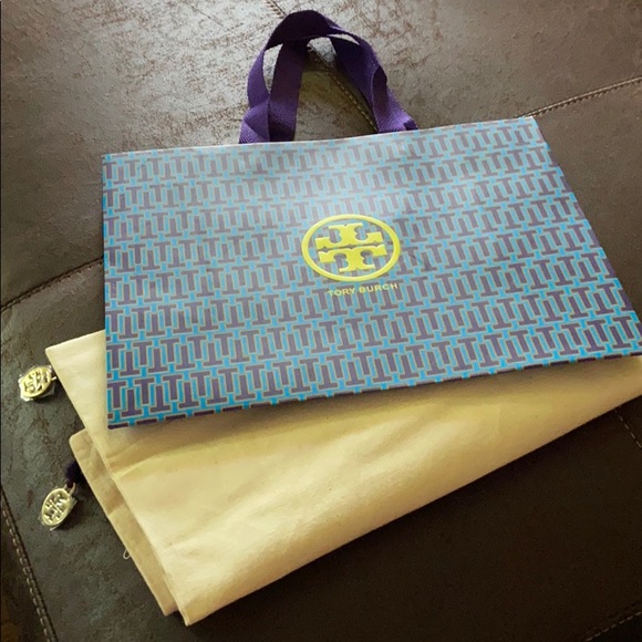 🌸3pc Tory Gift Set🌸 - Picture 7 of 7